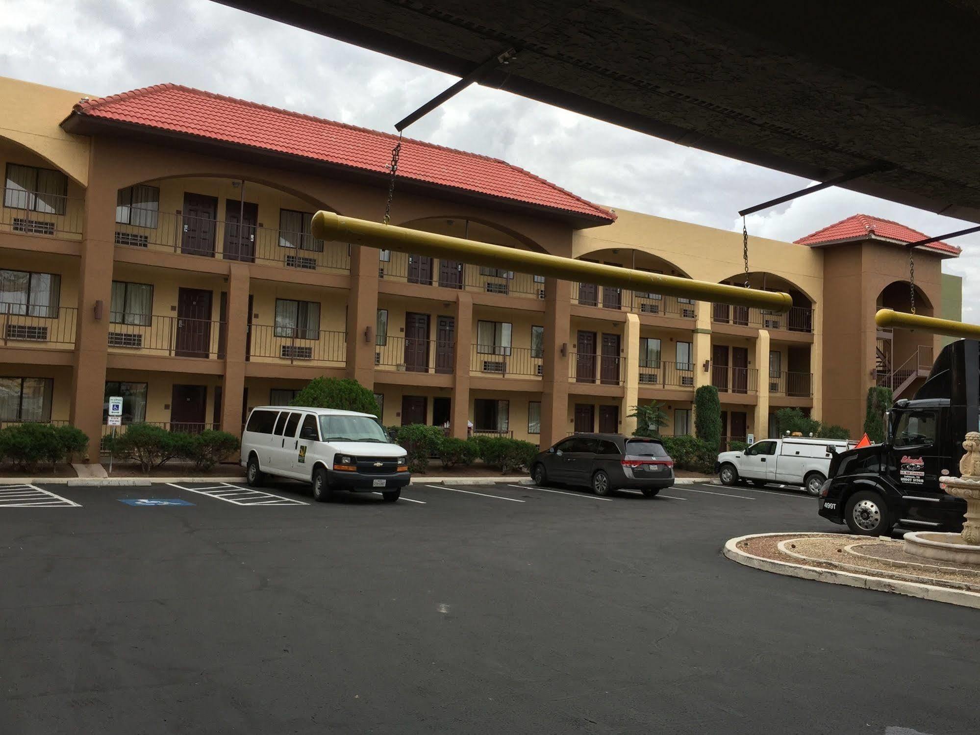 Quality Inn Airport East El Paso Exterior foto